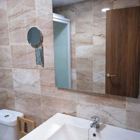 Hotel La Huella Del Camino 2*