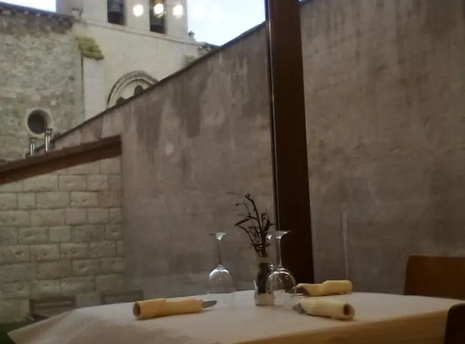 Hotel La Huella Del Camino 2*